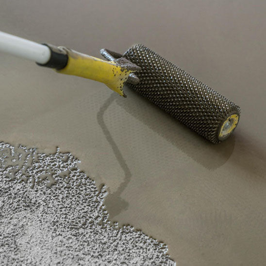 rouleau-peinture-béton-arme