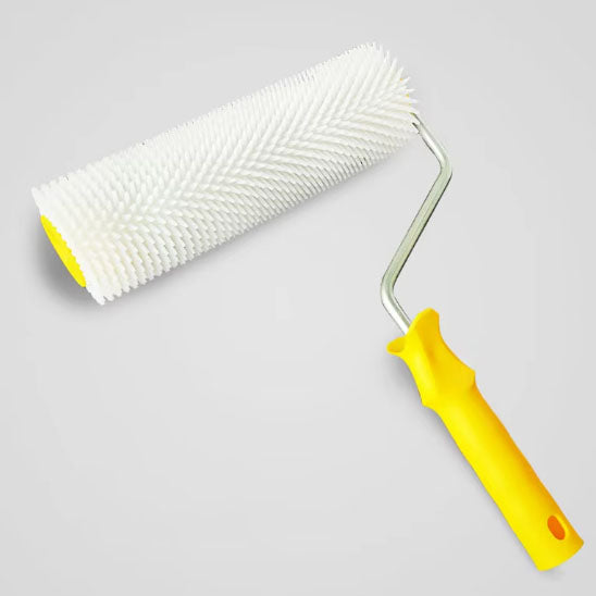 rouleau-peinture-plastique-couleur-jaune