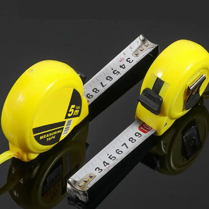 metre ruban double sur fond noir