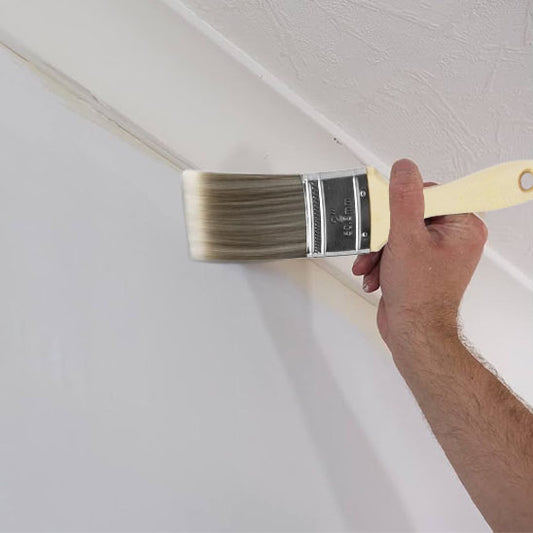 pinceaux-moulures-de-plafond